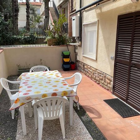 Giardino Sud - A Pochi Passi Dal Mare Lejlighed San Vincenzo Eksteriør billede